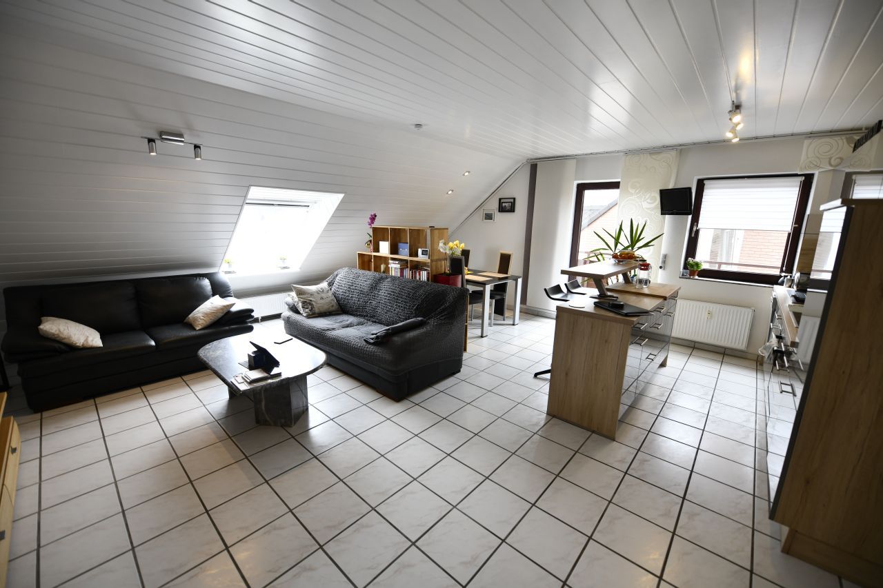 Möblierte 2 Zimmer ETW mit Balkon als Kapitalanlage oder zur Eigennutzung in DU-Neumühl